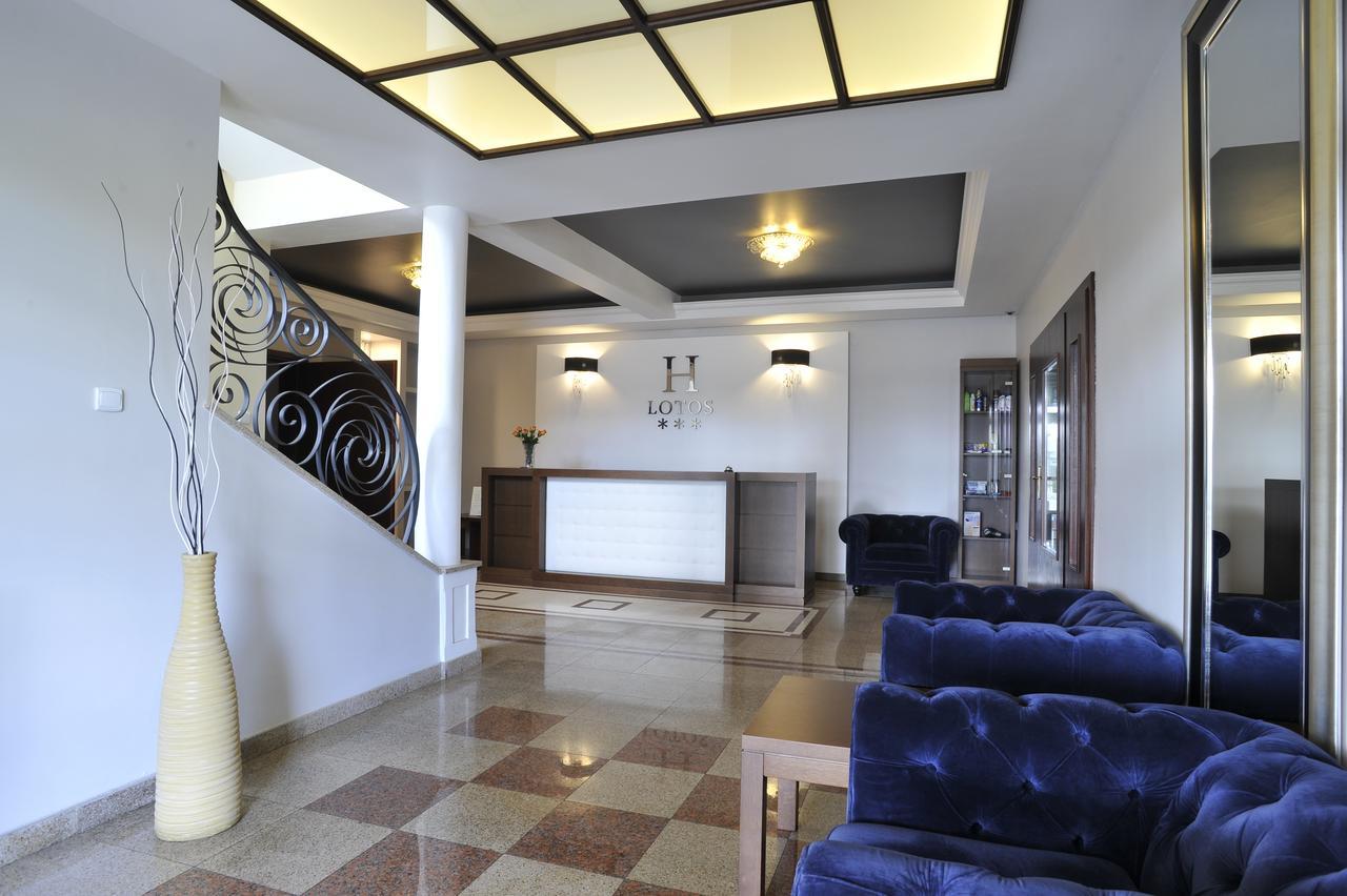 Hotel Lotos Woskrzenice Duze Екстериор снимка